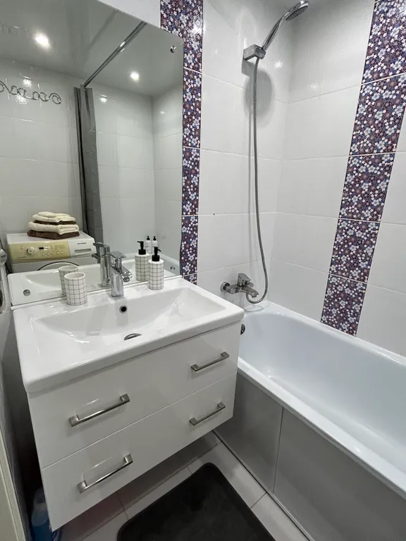 Уютная видовая квартира на последнем этаже