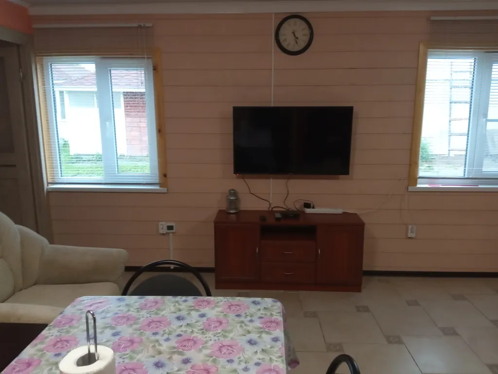 Дом на озере Вуокса с баней и беседкой