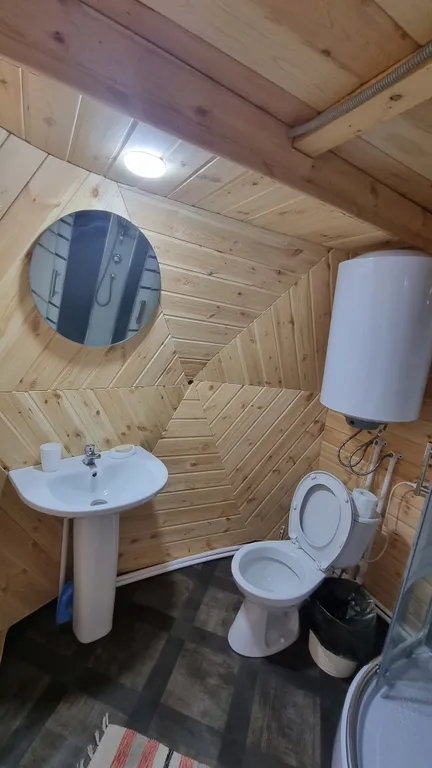 Семейный отдых в долине гор Алтая