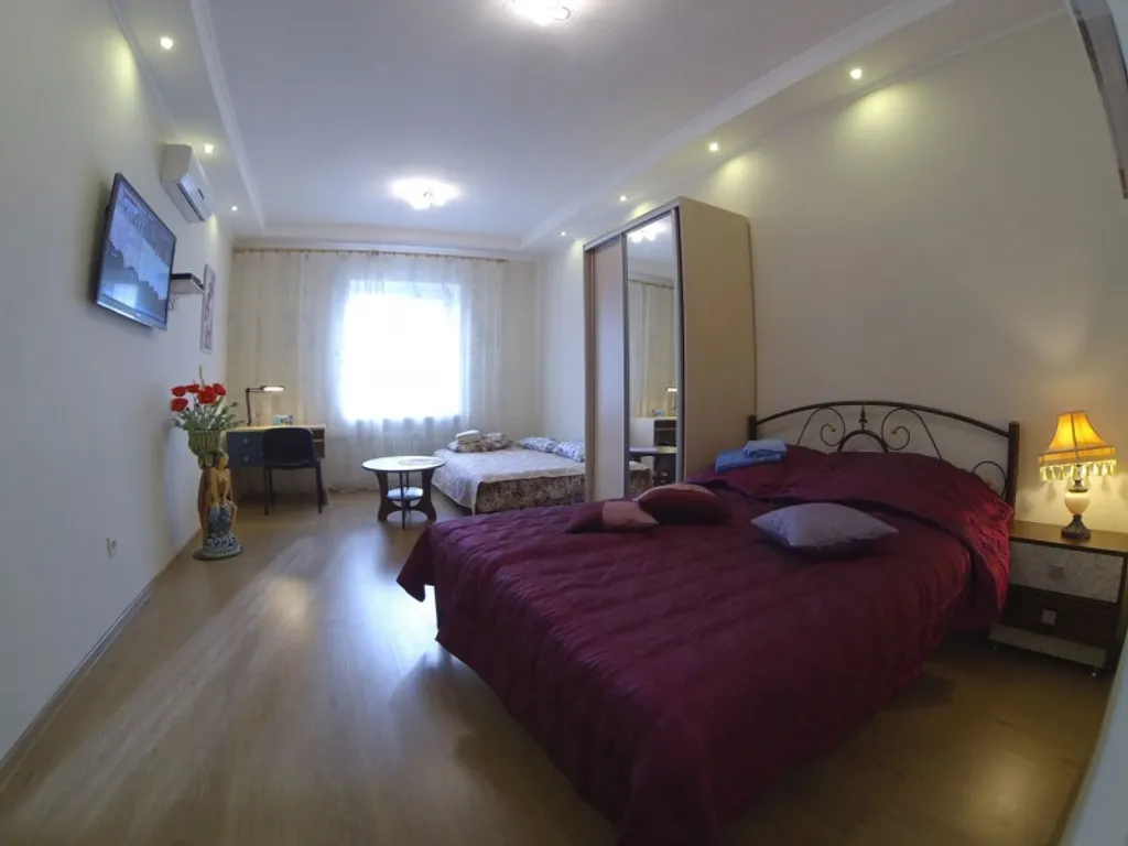 2-комнатная квартира в центре — аренда посуточно в Севастополь