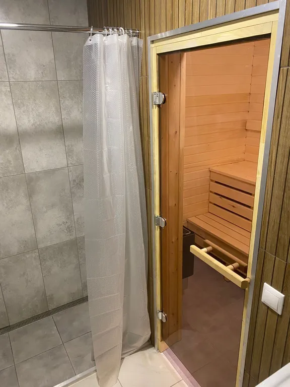 Дом с сауной в КП Лисья Горка у водохранилища