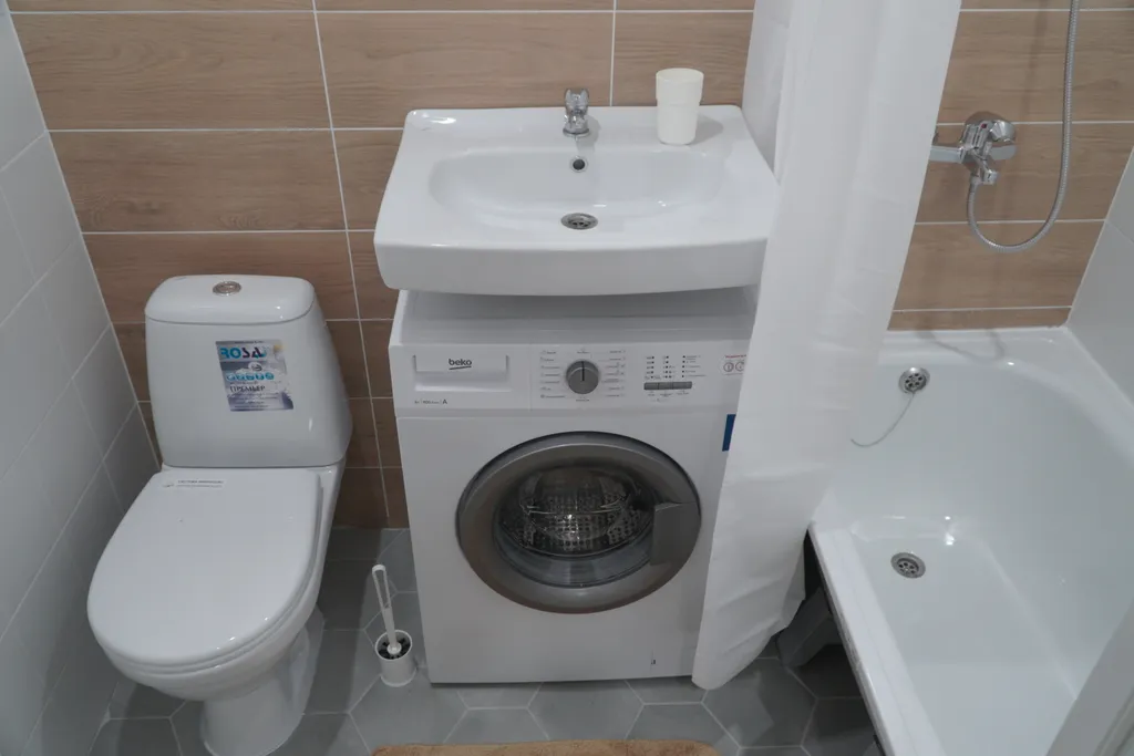 Светлая студия для двоих гостей недалеко от метро