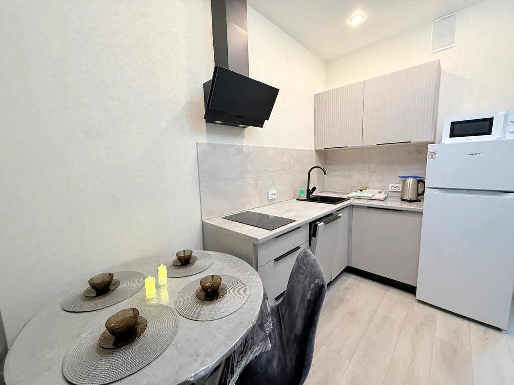 Квартира Квартира Евротрешка ЛИСТЬЯ ЖК Бизнес-класса Сердце Ярославля с Алисой — Ярославль