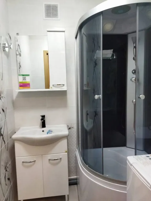 Квартира Отличная комфортная двухкомнатная квартира — Судак