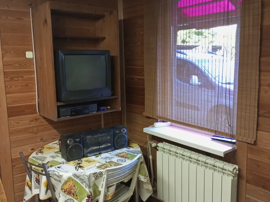 Коттедж Домик с сауной в яблоневом саду — Калининград