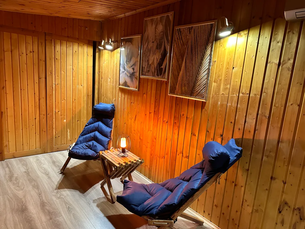 Коттедж с видом на Кольский залив