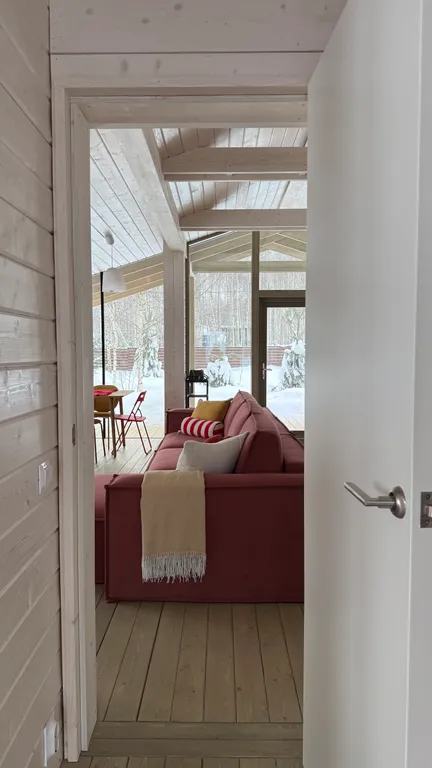 Большой новый дом с сауной и камином в элитном поселке