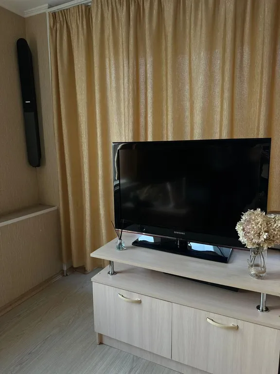 1-комнатная квартира рядом с жд вокзалом