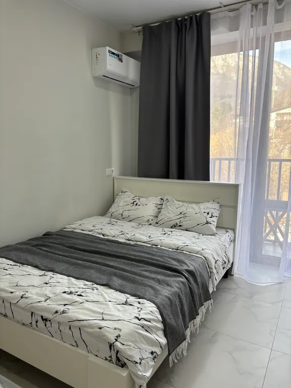 Комфортная студия с видом на горы