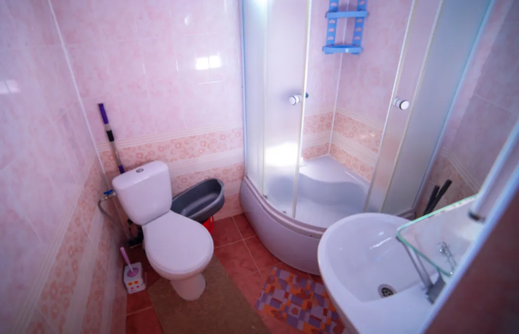 Квартира Квартира Двухкомнатный пятиместный номер на втором  этаже — Витино