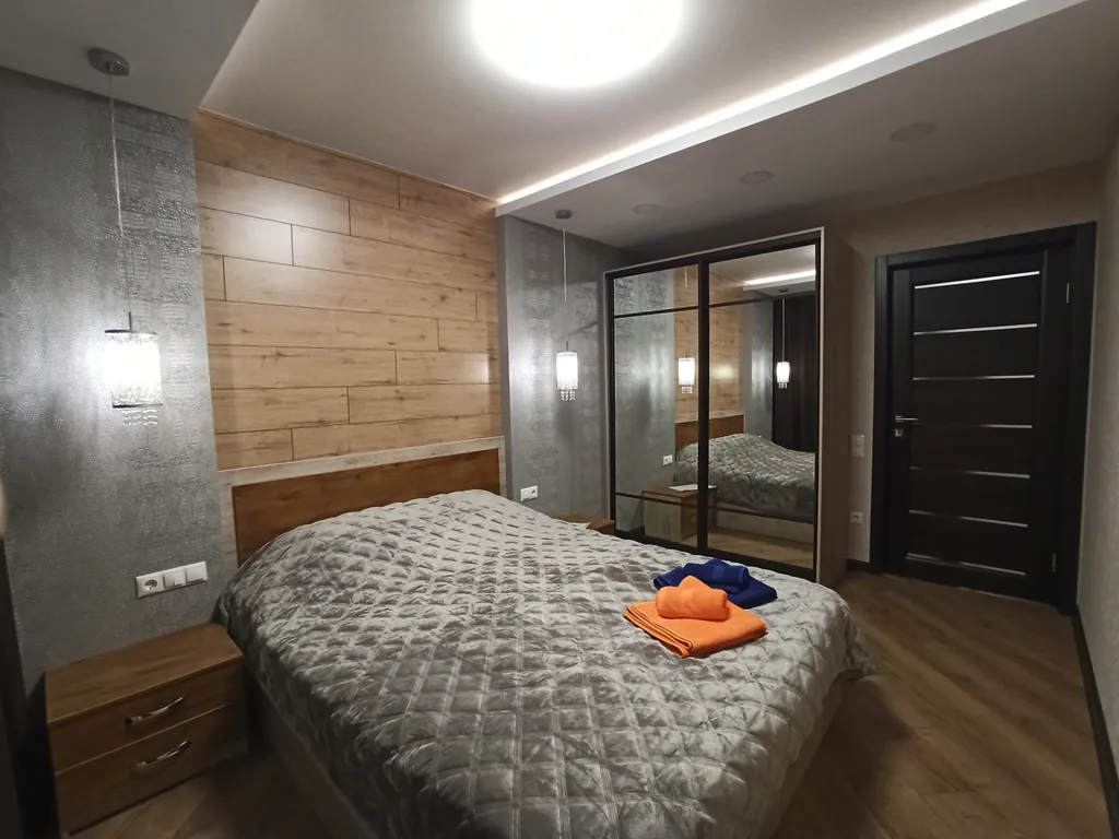 Классная уютная квартира с видом на горы