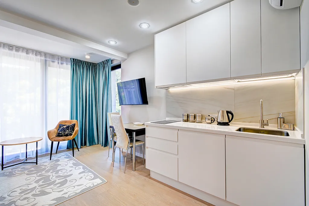 Лазурные апартаменты на берегу моря в отеле Лучезарный Резорт 4