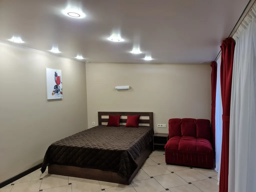 Люкс студия возле парка с видом на море