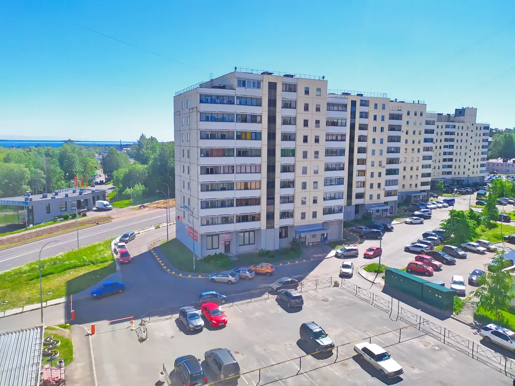 Квартира с видом на озеро