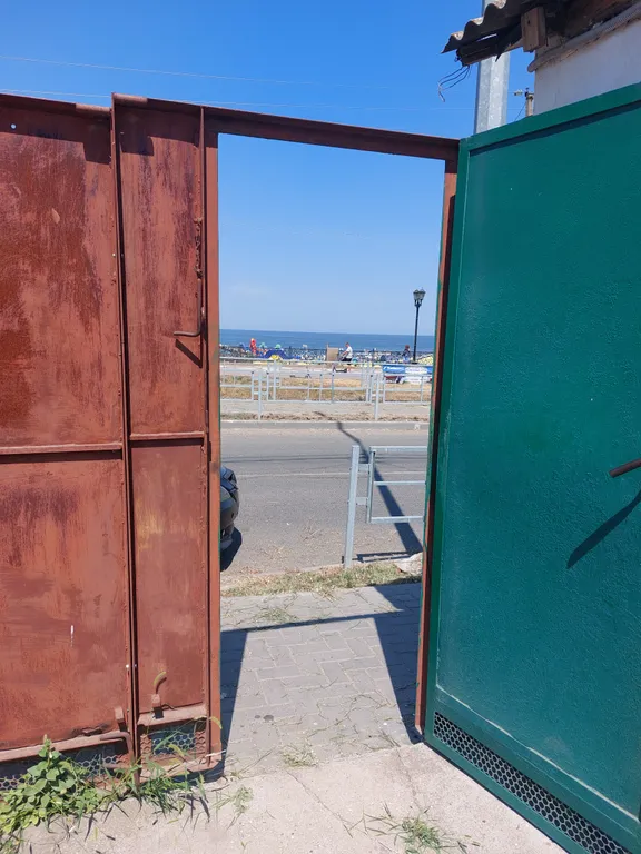 Дом с отдельным двором