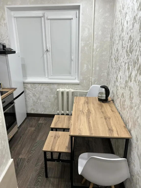Квартира 2-комнатная Квартира — Кировск