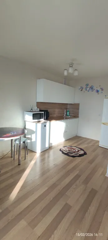 Квартира в районе Амгу, в шаговой доступности много значимых объектов