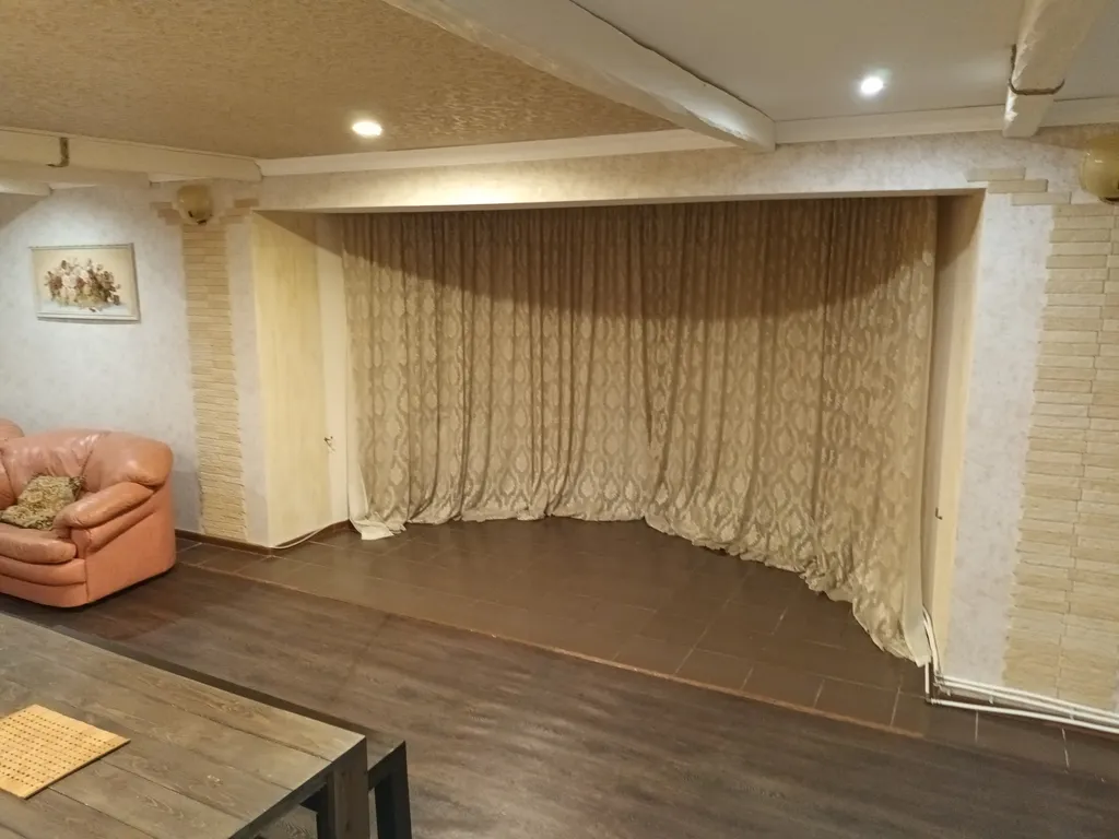 Дом у озера