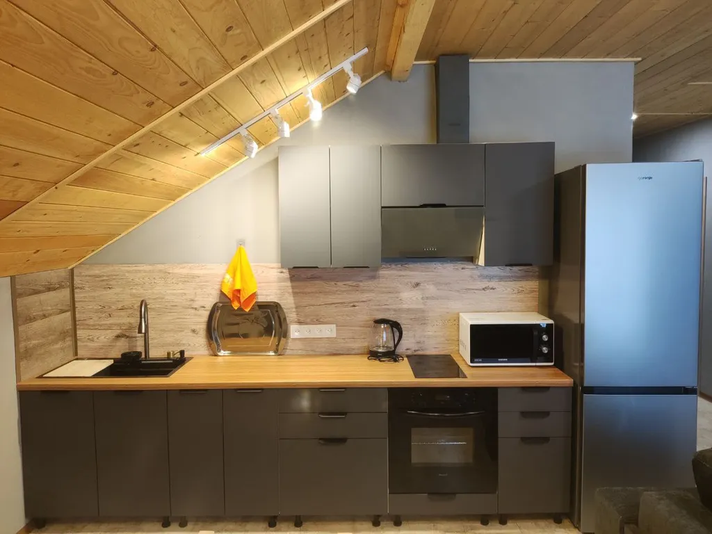 Апартамент 3 спальни + 2 с/у на 3-м этаже