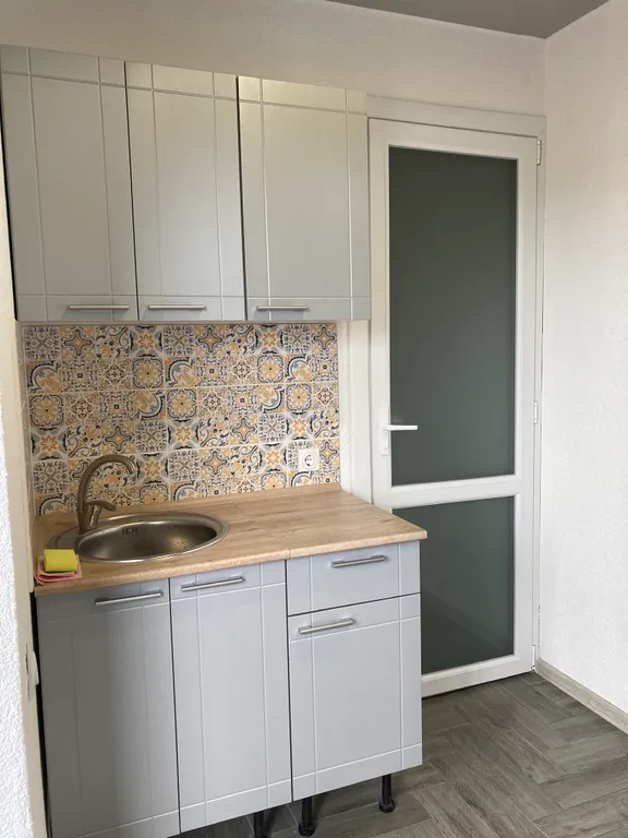 Студия на берегу моря