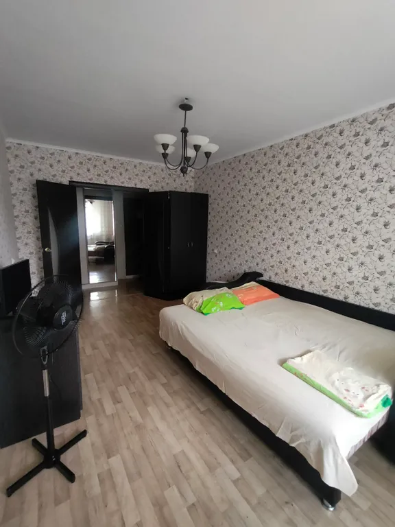 Квартира Отличная евродвушка в новом доме с двумя диванами — аренда посуточно в Томск