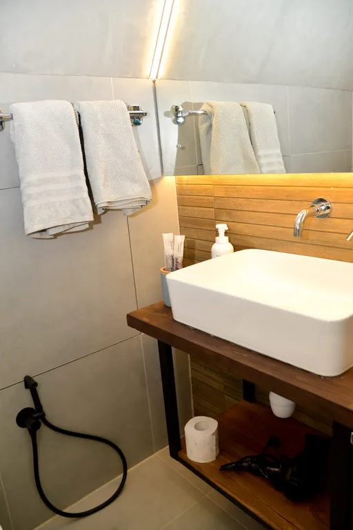 Уютный барн в дубах