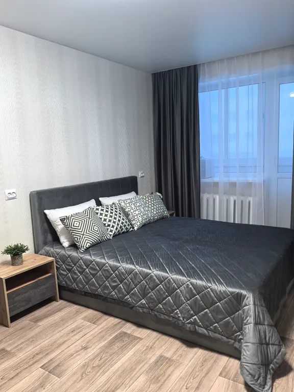 2-комнатная на Фрунзе в центре суперлокация