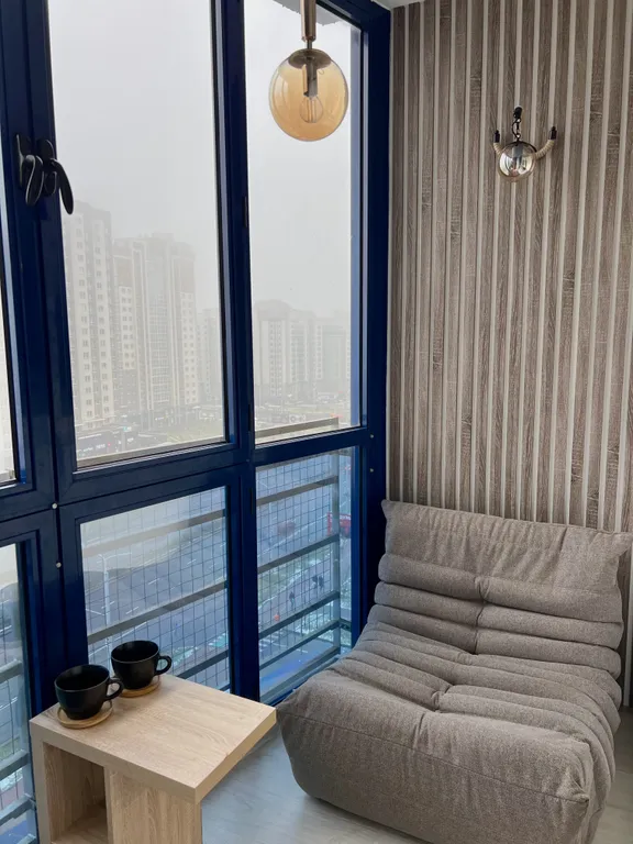 Двухкомнатная квартира в центре с 2 лоджиями