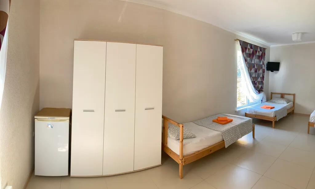 Коттедж Уютный дом только для вас и вашей семьи или друзей — Кучугуры