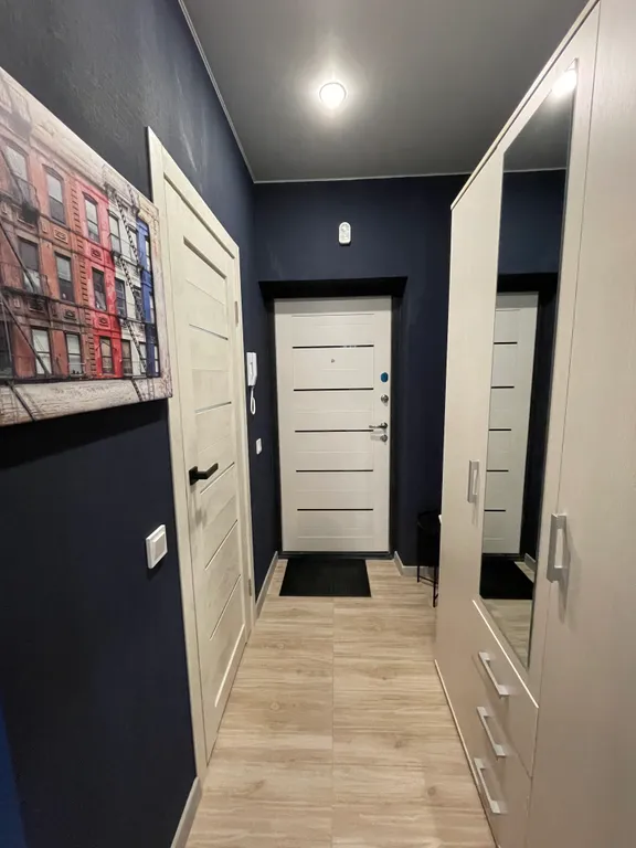 Апартаменты Blue Sky с дизайнерскими ремонтом и выдержанным стилем