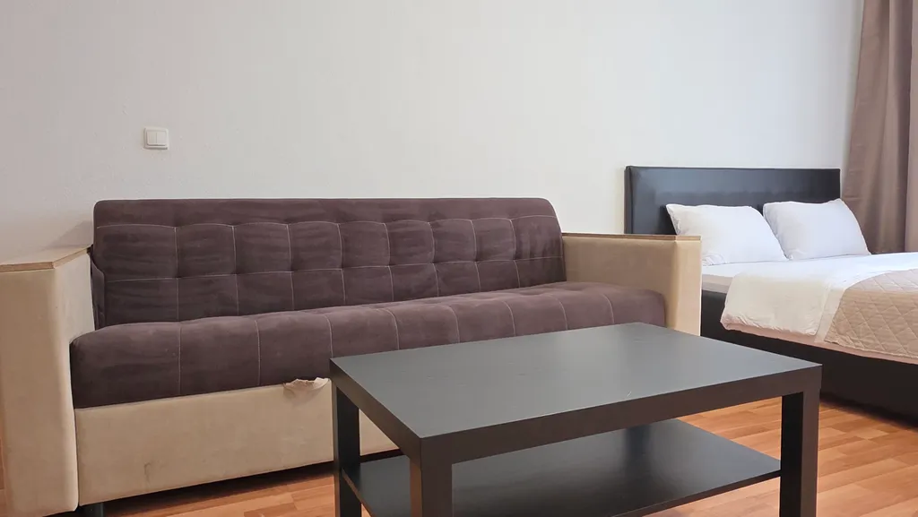 Тут хорошо на Островского