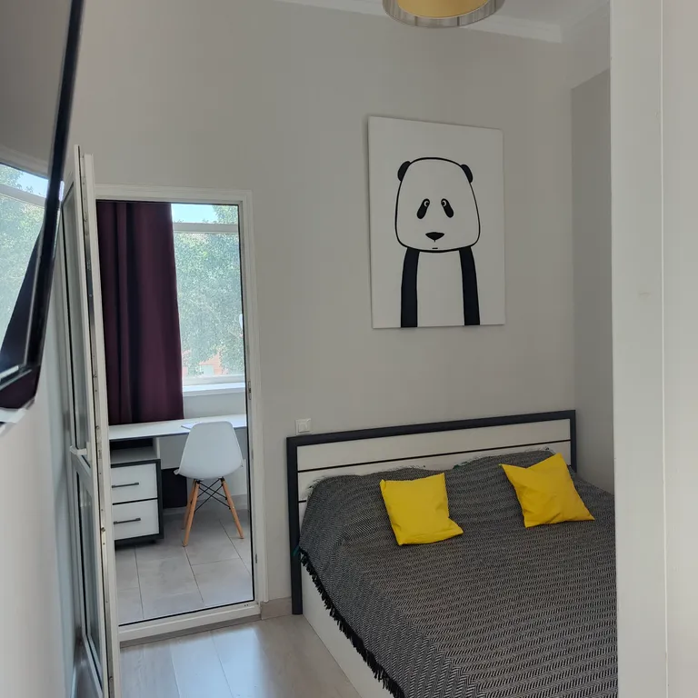 Квартира -студия с современным ремонтом