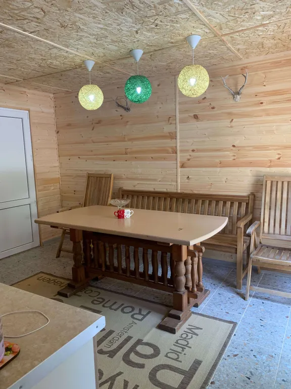 Дом с русской баней, банным чаном, бассейном