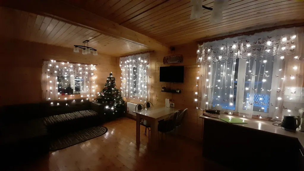 Уютный домик с отдельно стоящей русской баней на дровах и банным чаном