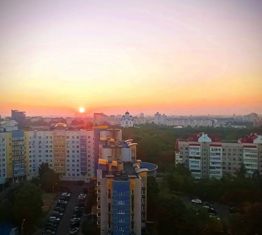 Квартира Уютная, просторная квартира около метро и торгового центра — Минск