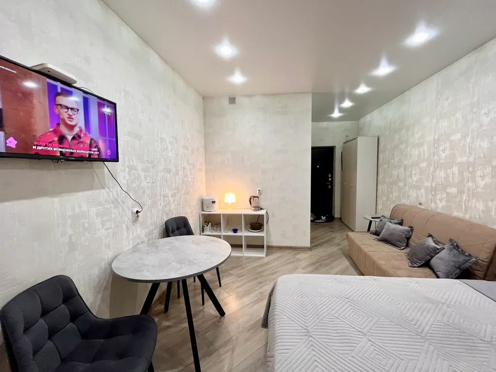 Квартира Комфортная квартира-студия с прекрасным видом на город — Краснодар