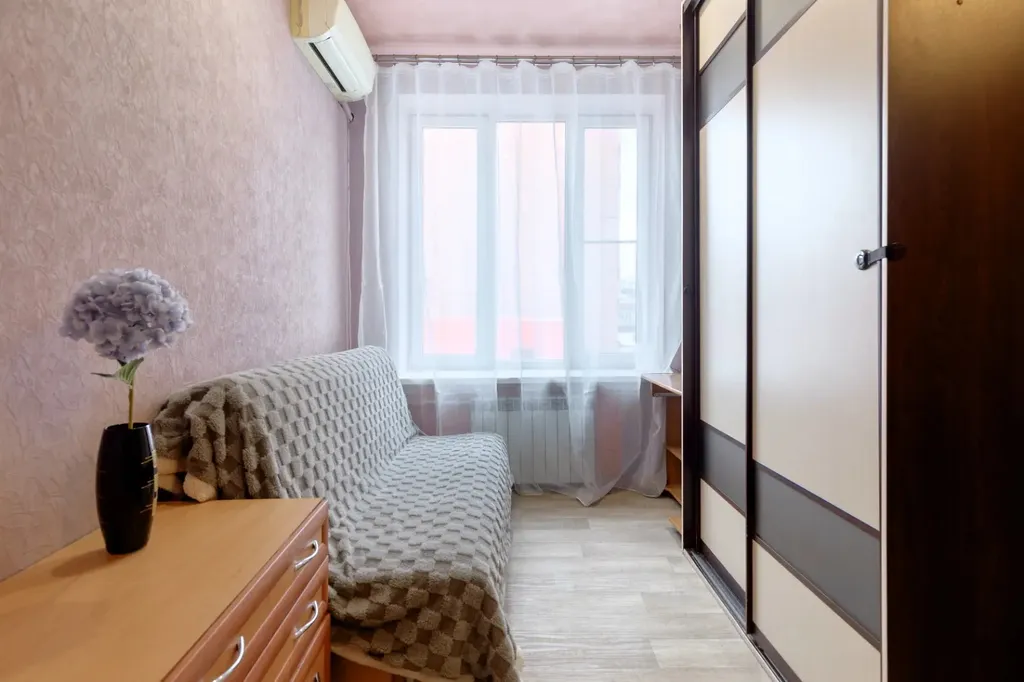 Уютнaя квapтирa в центpe гopoда, стаpый фонд