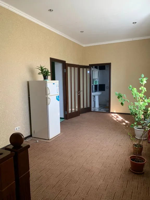 Коттедж 4-комнатный Дом — Евпатория