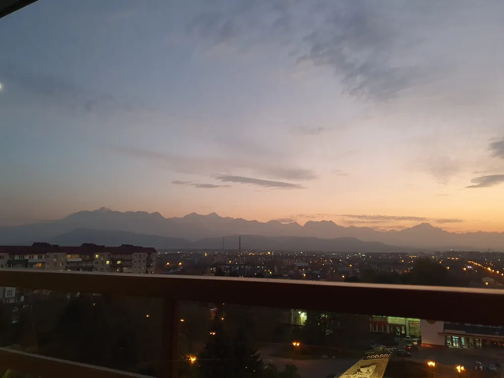 Апартамент с видом на горы