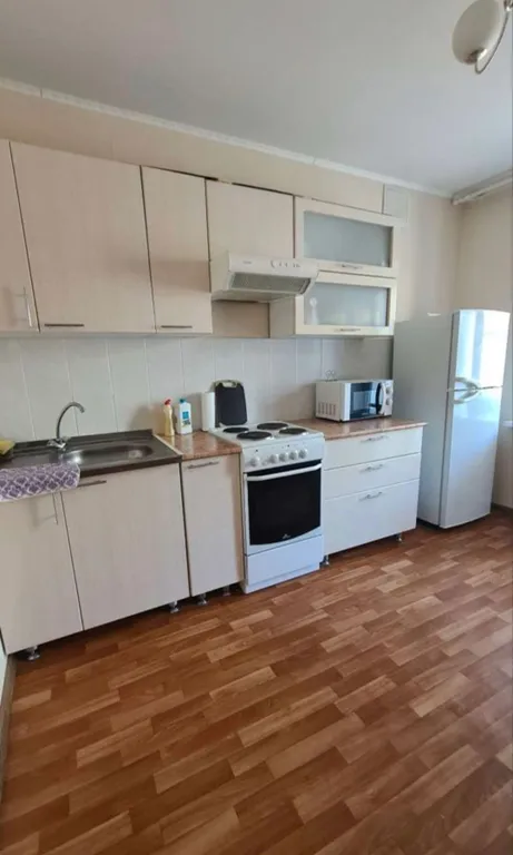 Рядом с центром