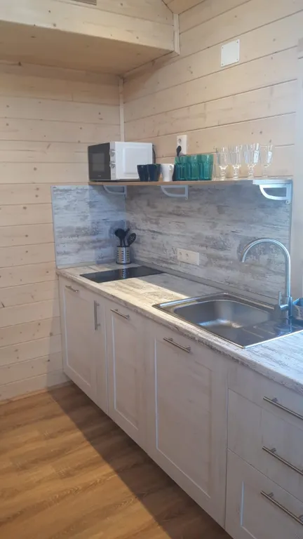 Уютный коттедж на первой линии озера Селигер