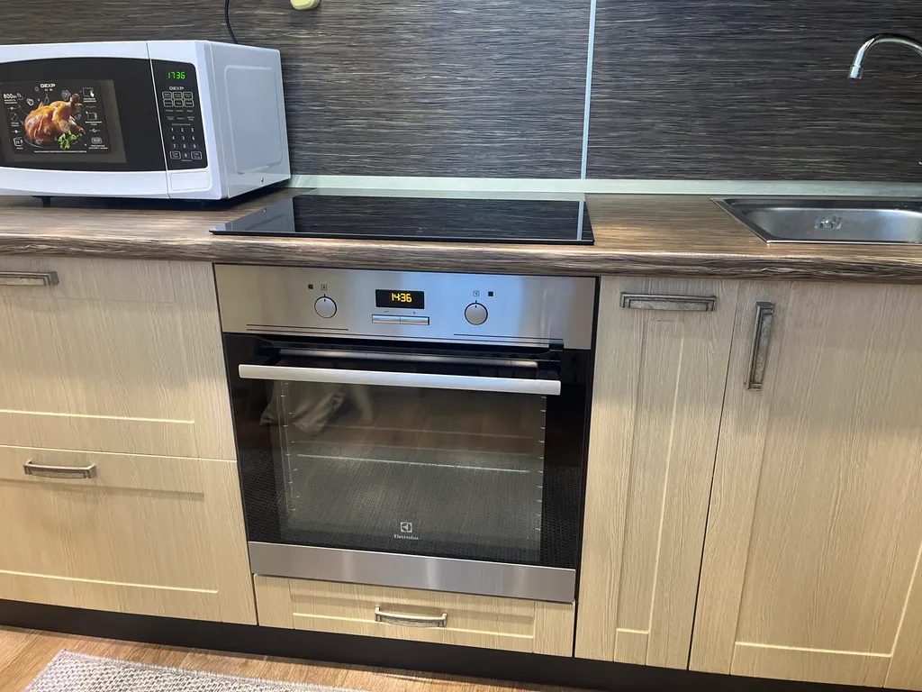 Шикарная локация, 150 метров от курорта, леса. Бесконтактное заселение