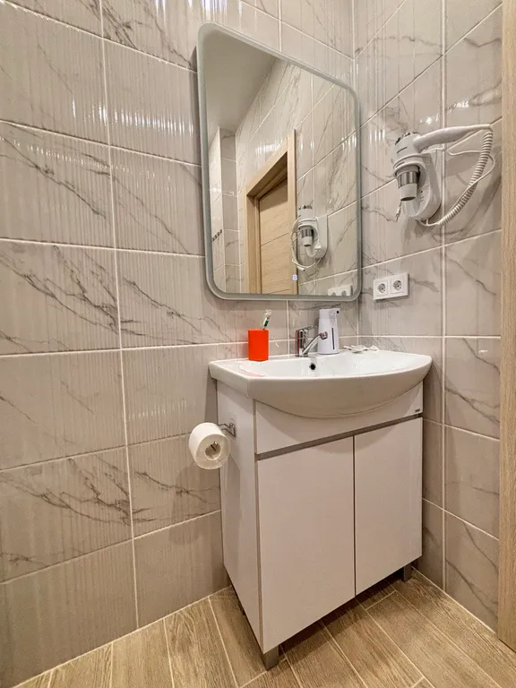 Квартира Комната — Тихвин