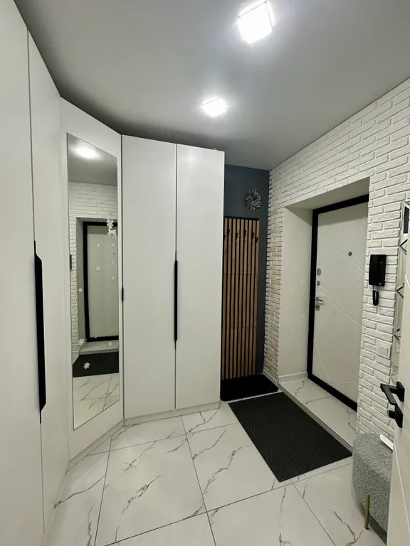 Квартира с дизайнерским ремонтом на НЛМК