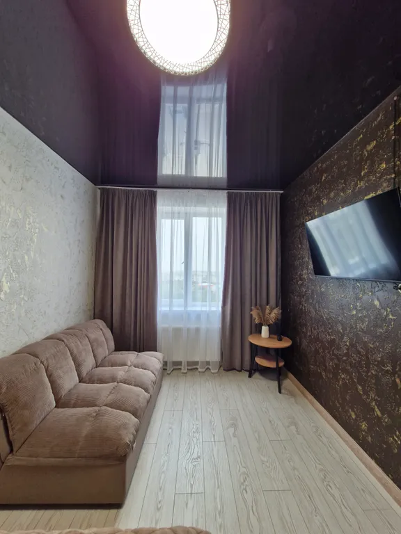 Квартира с шикарным видом и большой парковкой — аренда посуточно в Симферополь