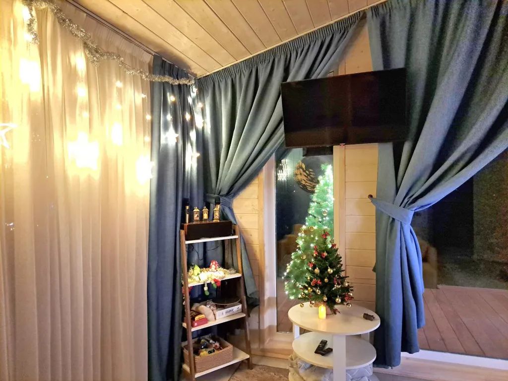 Домик для отдыха с гриль-мангалом, костровой и батутом