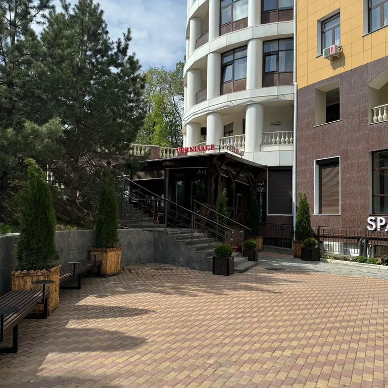 Роскошные трёхкомнатные апартаменты