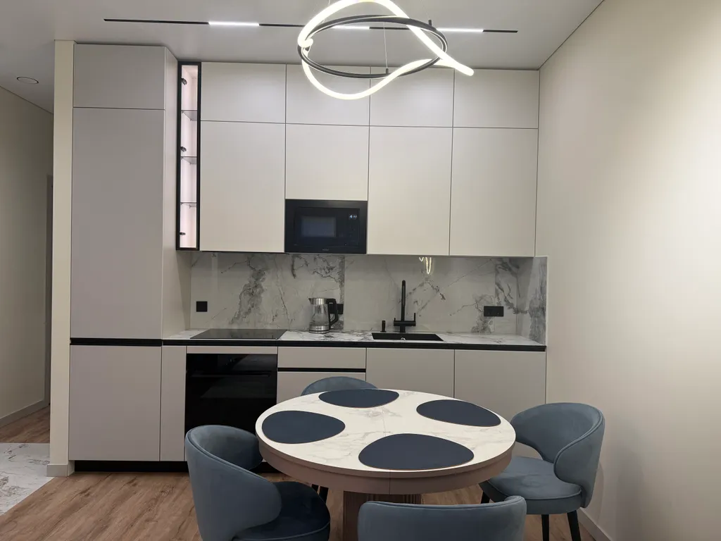 Роскошная дизайнерская квартира с видим на Исаакиевский собор