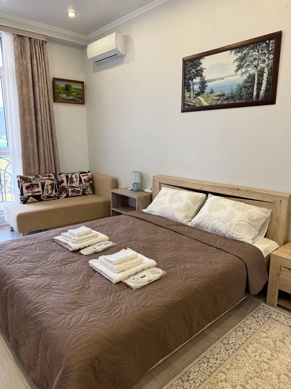 Квартира Квартира с прямым видом на море и горы с новым ремонтом — Геленджик