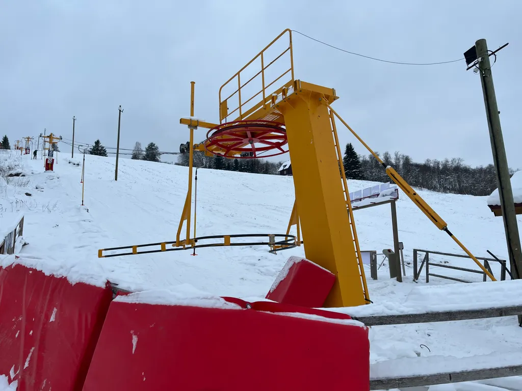 Домик в Карелии на берегу озера